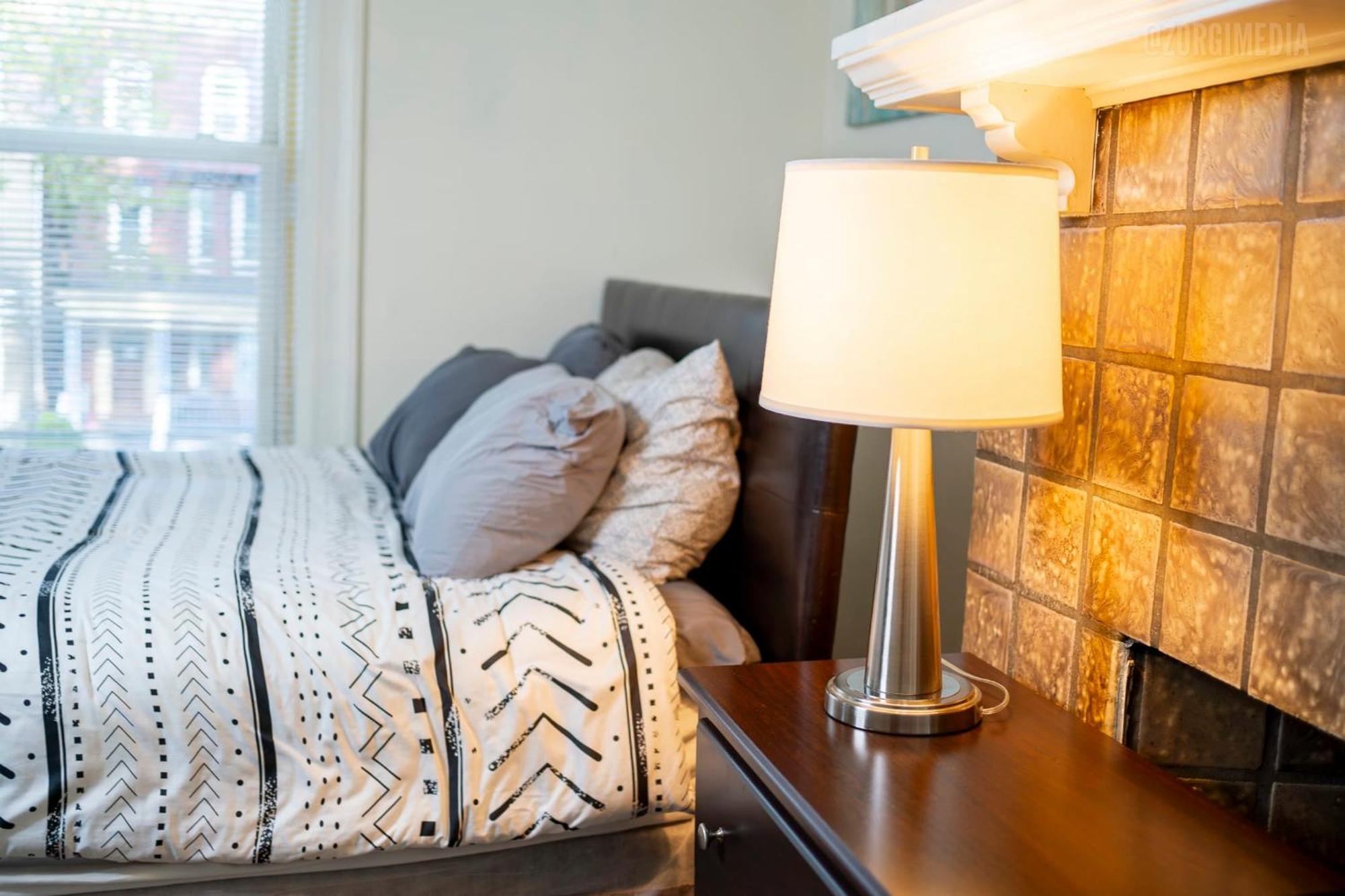 Stylish Apt - 2 Queen Bed - Easy Hospital Access Питтсбург Экстерьер фото
